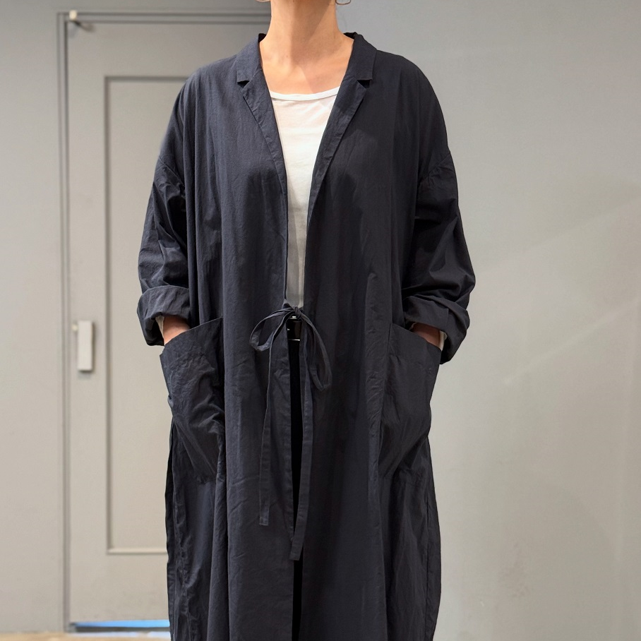 TOUJOURS Lapel Collar Gown | PLEASE