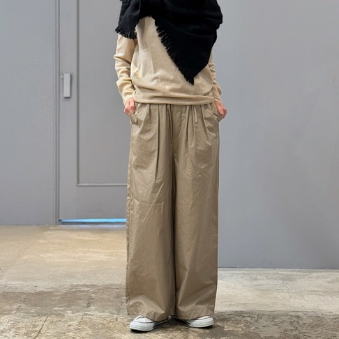 メゾンドソイルGNMDS2502CW(パンツ) 新品未使用品♡ GNMDS2502WS(パンツ) WORSTED SERGE 2TUCK WIDE EASY PANTS│
