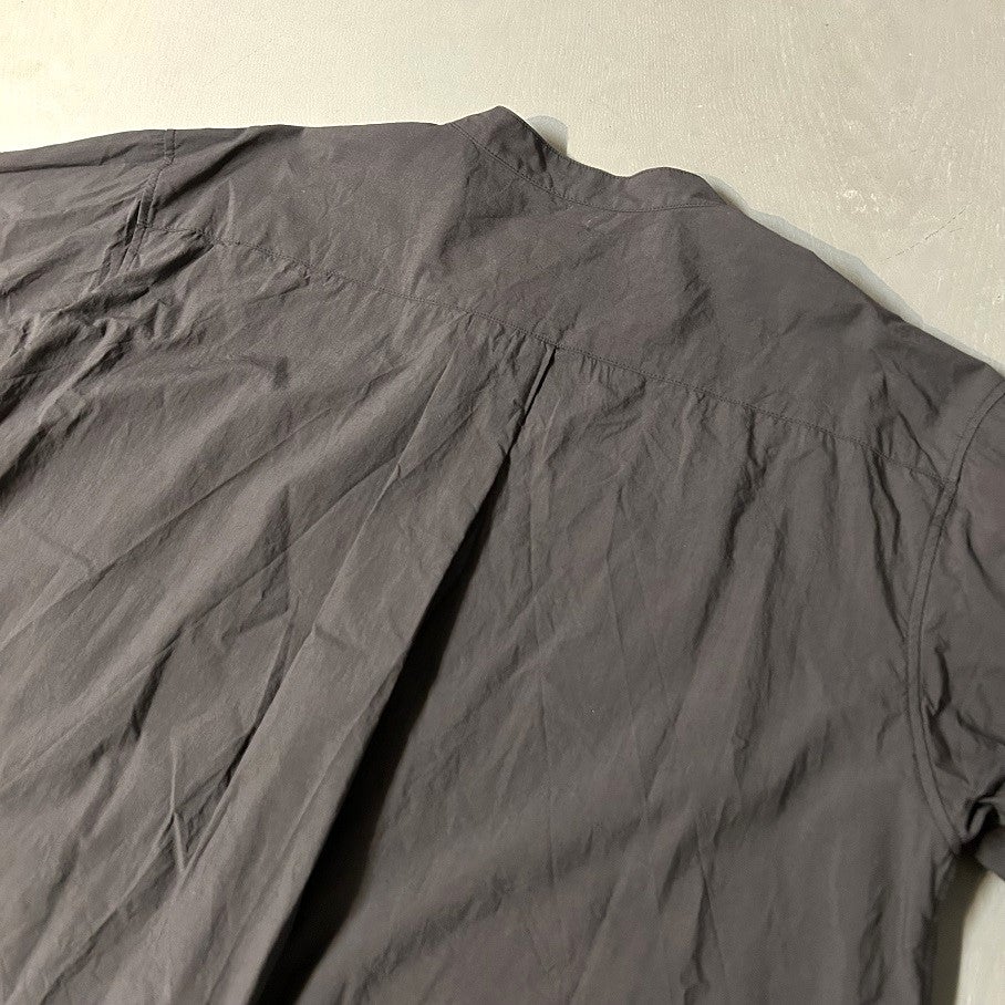 TOUJOURS Classic Band Collar Shirt | PLEASE