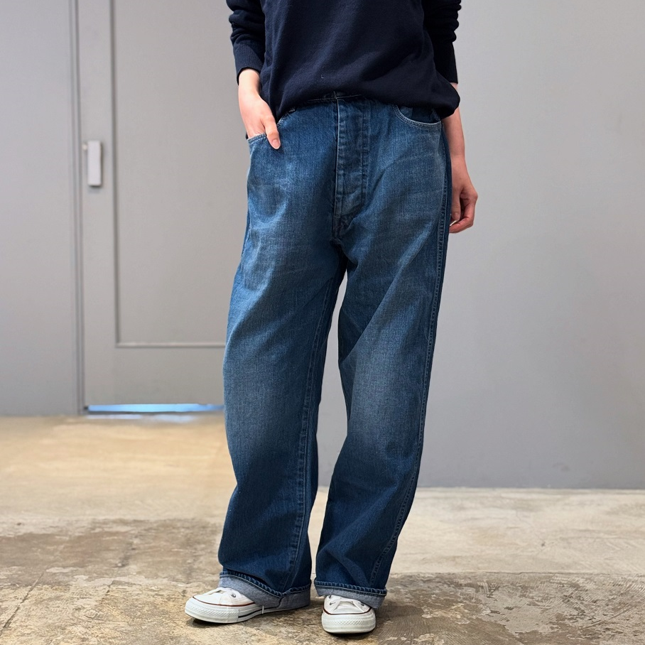 パンツ chimala DENIM WAIST ADJUSTABLE PANTS 36 Chimala Unisex Waist Adjustable Denim Pants in Medium Wash